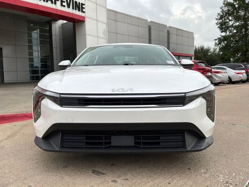 Used 2025 Kia K4 FWD image 3