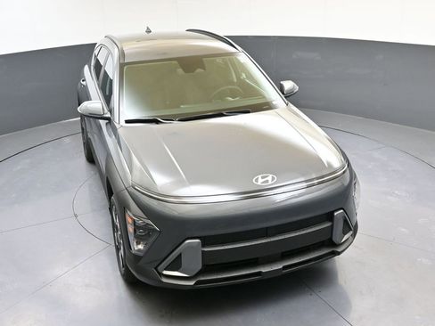 Certified 2025 Hyundai Kona SEL AWD/4WD image 47