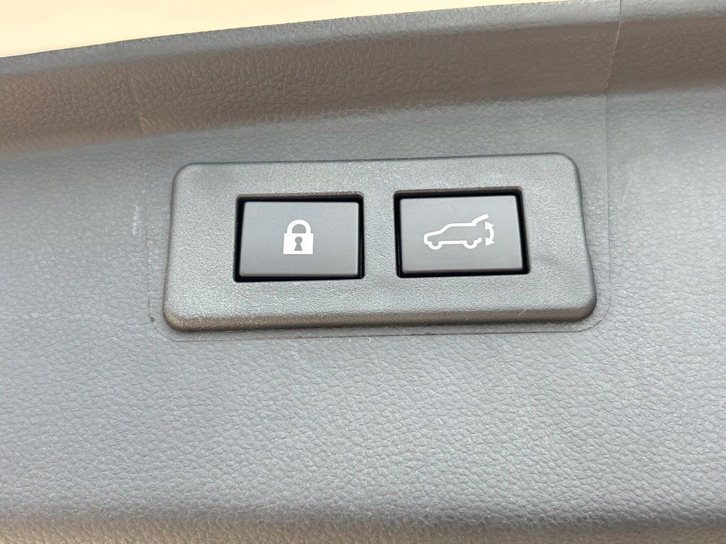 Used 2023 Subaru Outback Limited XT AWD/4WD image 47