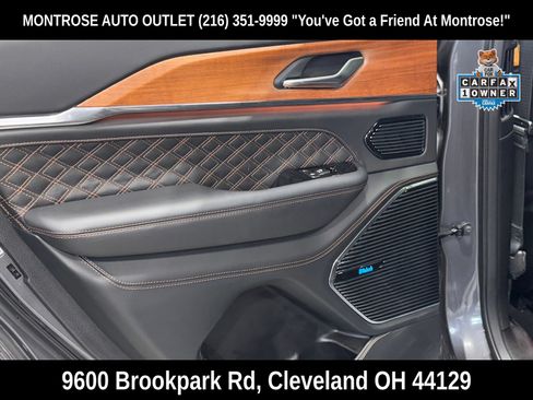 Used 2022 Jeep Grand Cherokee Summit AWD/4WD image 32