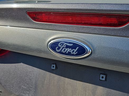 Used 2014 Ford Focus SE image 8