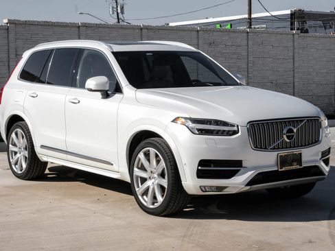 Used 2018 Volvo XC90 T6 Inscription w/ Convenience Package AWD/4WD image 8