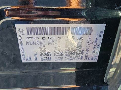 Certified 2024 Nissan Rogue SV FWD image 24