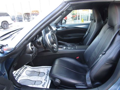 Used 2017 MAZDA MX-5 Miata RF Grand Touring image 17