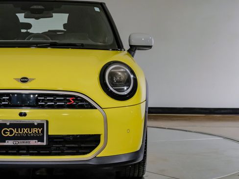 Used 2025 MINI Cooper S FWD image 36