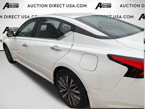 Used 2023 Nissan Altima 2.5 SV image 17