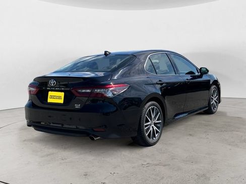 Used 2024 Toyota Camry XLE w/ Navigation Package AWD/4WD image 5