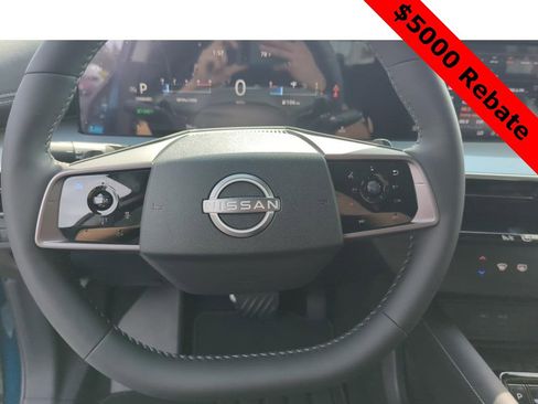 New 2025 Nissan Murano SL image 12