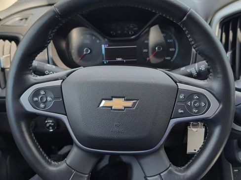 Used 2017 Chevrolet Colorado LT AWD/4WD image 26