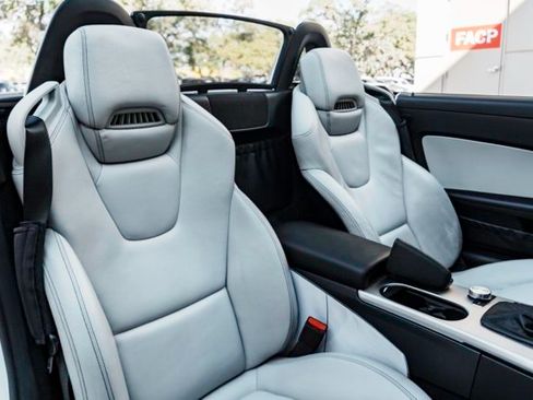 Used 2014 Mercedes-Benz SLK 350 image 28