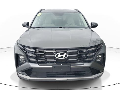 Used 2025 Hyundai Tucson SEL image 2