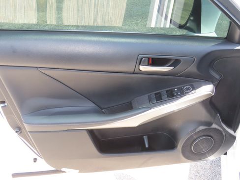Used 2019 Lexus IS 300 F Sport w/ F Sport Package RWD image 23