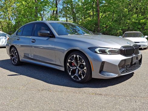 Used 2025 BMW 330i xDrive Sedan w/ M Sport Package AWD/4WD image 7