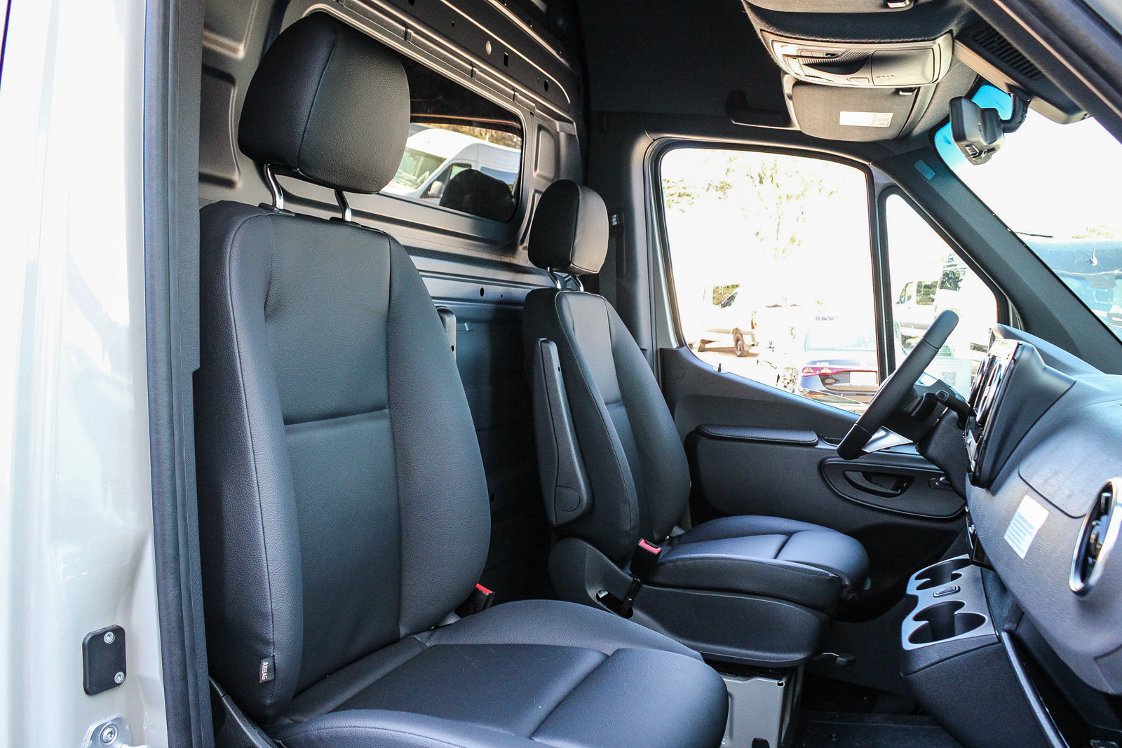 New 2026 Mercedes-Benz Sprinter 2500 image 18