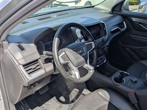 Used 2024 GMC Terrain SLT AWD/4WD image 13