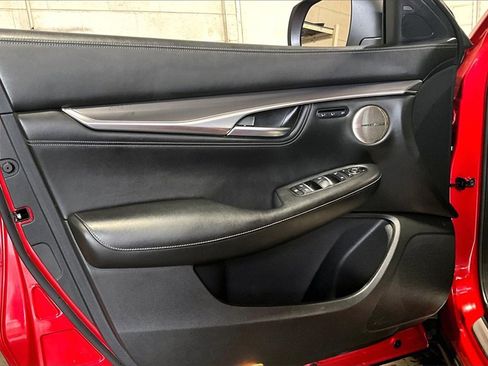 Certified 2023 INFINITI QX55 Essential image 14