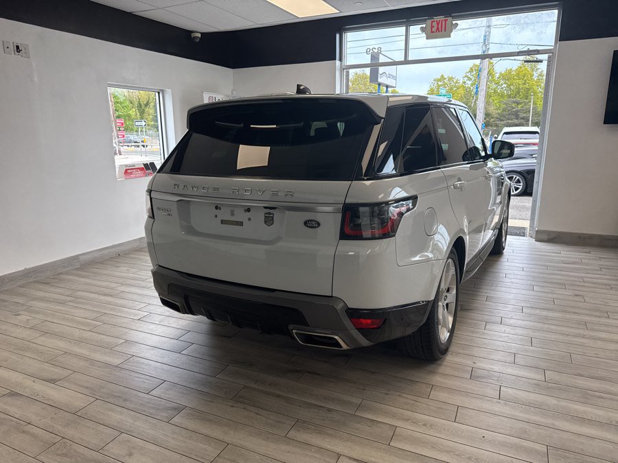 Used 2018 Land Rover Range Rover Sport HSE AWD/4WD image 5