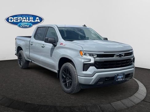 Used 2025 Chevrolet Silverado 1500 RST w/ Z71 Off-Road Package AWD/4WD image 9