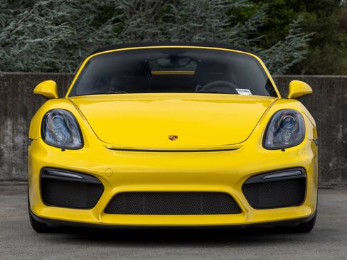 Certified 2016 Porsche Boxster Spyder RWD image 8
