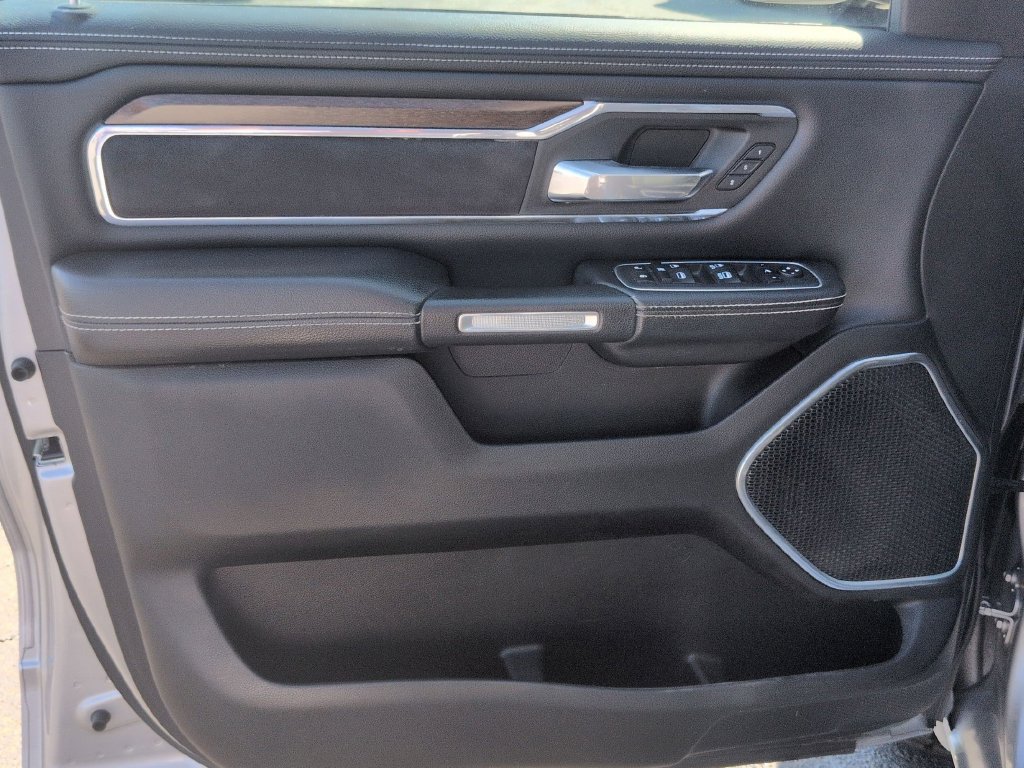 Used 2021 RAM 1500 Laramie AWD/4WD image 13