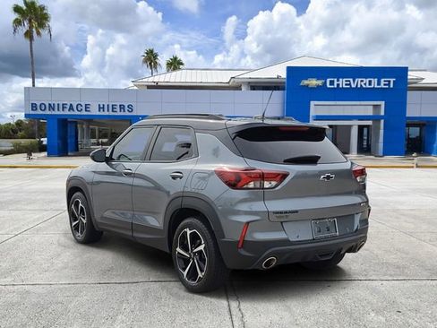 Used 2021 Chevrolet TrailBlazer RS w/ Sun and Liftgate Package FWD image 3