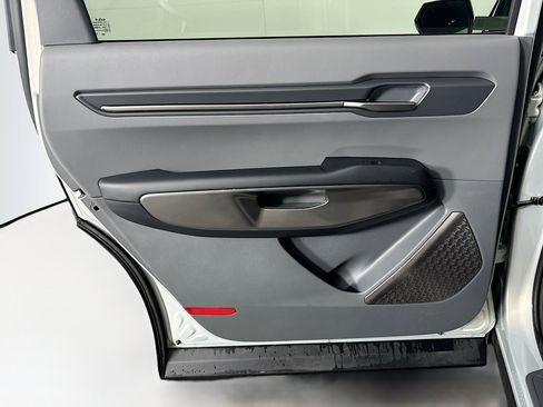 Used 2024 Kia EV9 Light Long Range image 27