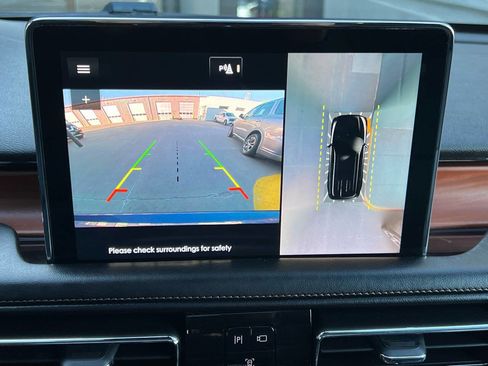 Used 2020 Lincoln Aviator Reserve w/ Equipment Group 202A image 28