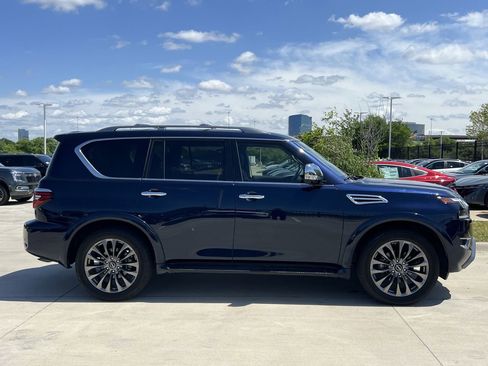 Used 2023 Nissan Armada Platinum w/ Captain's Chairs Package image 3