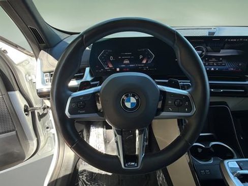 Used 2024 BMW X1 xDrive28i w/ M Sport Package AWD/4WD image 12