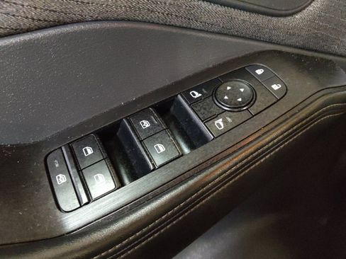 Used 2021 Nissan Rogue S AWD/4WD image 27