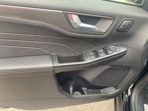 New 2026 Ford Escape Active w/ Active Premium Tech Pack image 17