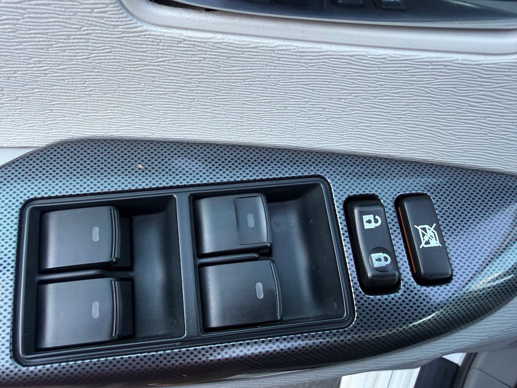 Used 2011 Toyota Sienna SE w/ Preferred Pkg FWD image 74