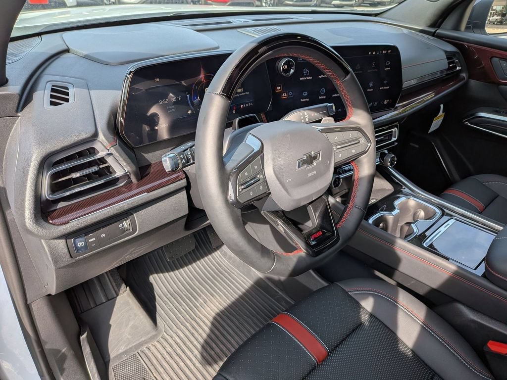 New 2026 Chevrolet Traverse RS w/ LPO, Floor Liner Package FWD image 16