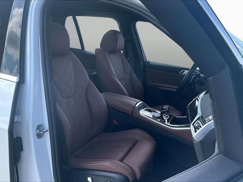 Used 2023 BMW X5 sDrive40i w/ Premium Package RWD image 8
