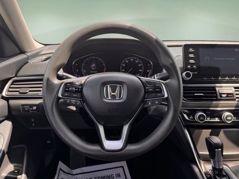 Used 2018 Honda Accord LX image 16