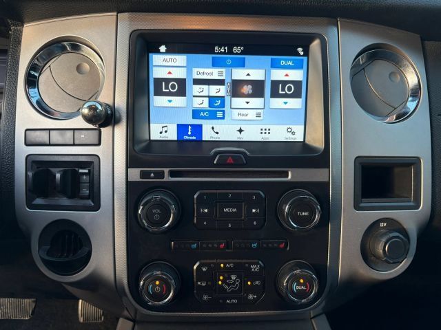 Used 2017 Ford Expedition XLT w/ Equipment Group 202A RWD image 22