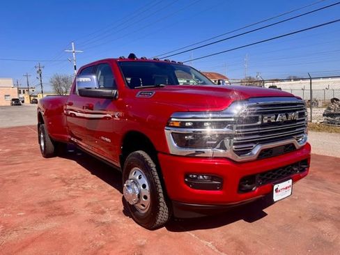 New 2026 RAM 3500 Laramie AWD/4WD image 3