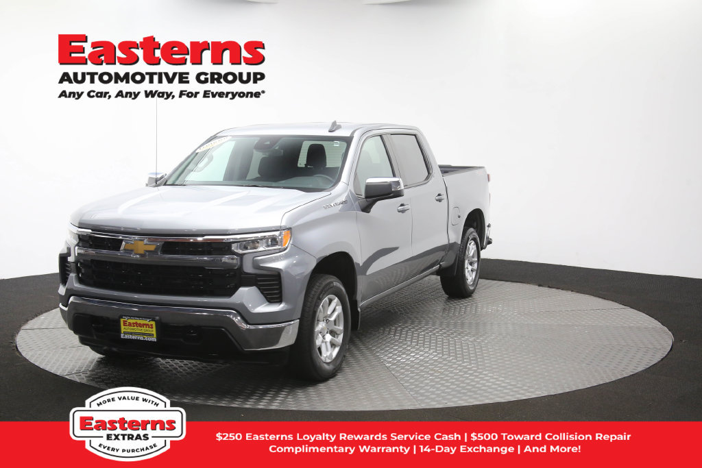 Used 2024 Chevrolet Silverado 1500 LT AWD/4WD image 58