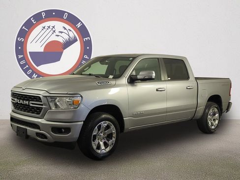 Used 2022 RAM 1500 Big Horn AWD/4WD image 1