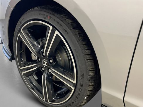 New 2026 Honda Accord SE image 10