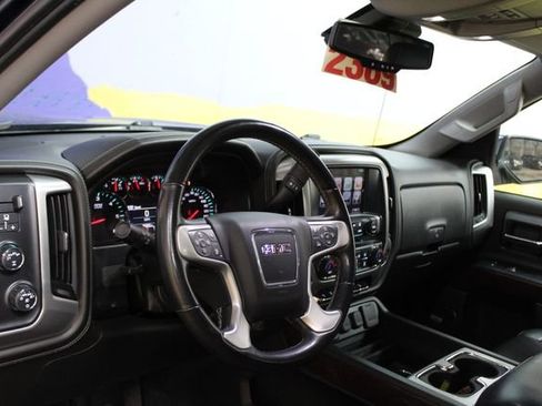 Used 2018 GMC Sierra 1500 SLT AWD/4WD image 14