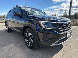Used 2025 Volkswagen Atlas Cross Sport SE video 1