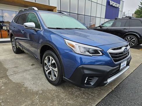Used 2020 Subaru Outback Touring AWD/4WD image 3