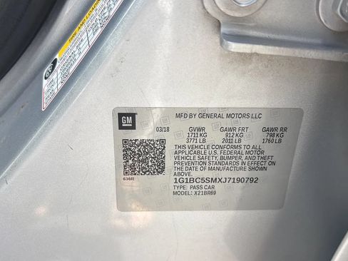 Used 2018 Chevrolet Cruze LS FWD image 26