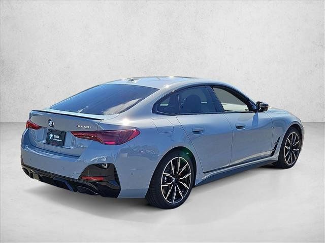 New 2027 BMW M440i w/ Parking Assistance Package RWD image 2