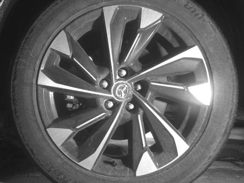 Used 2025 MAZDA CX-50 2.5 Hybrid w/ Premium Plus Pkg image 12