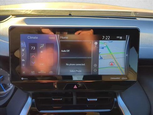 Used 2021 Toyota Venza Limited w/ Advanced Technology Package image 17