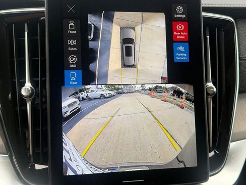 Certified 2026 Volvo XC90 B6 Ultra AWD/4WD image 22