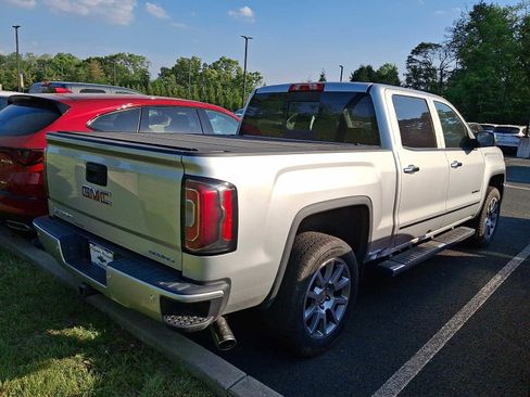 Used 2018 GMC Sierra 1500 Denali AWD/4WD image 3