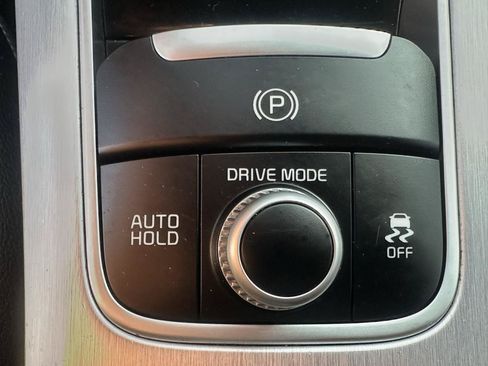 Used 2023 Kia Stinger GT2 AWD/4WD image 22